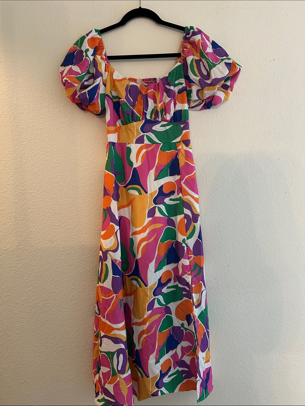 Peach Love California Multicolor Puff-Sleeve Midi Dress